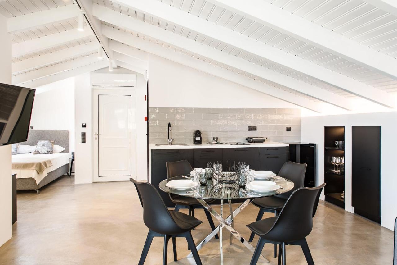 Living In Nafplio Luxury Apartments Exterior photo